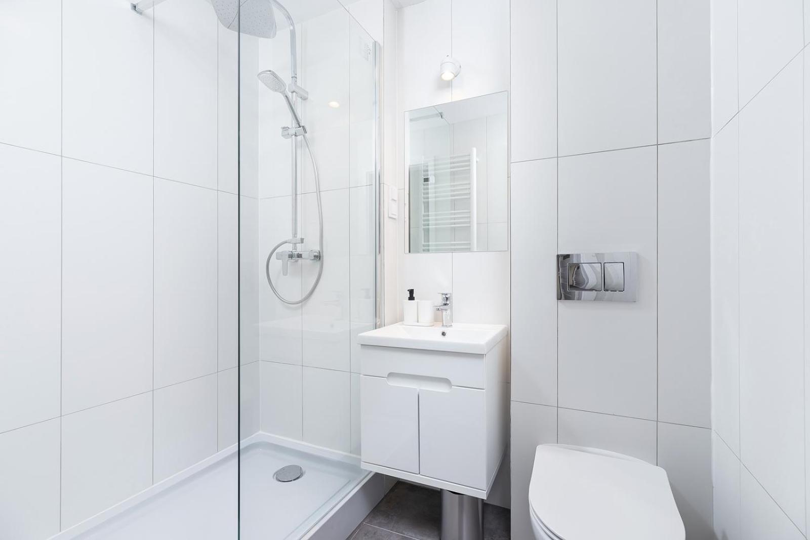 Apartment With Balcony - Paulinska 8 Street
